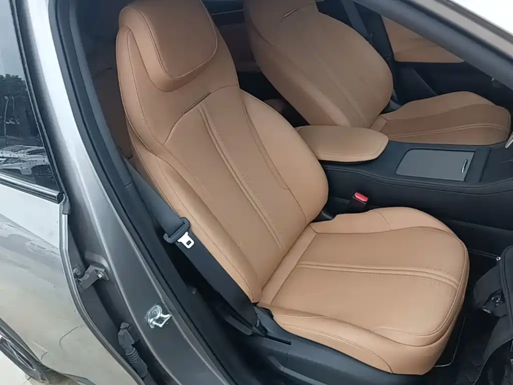 Geely Galaxy L7 2024 — фото 25
