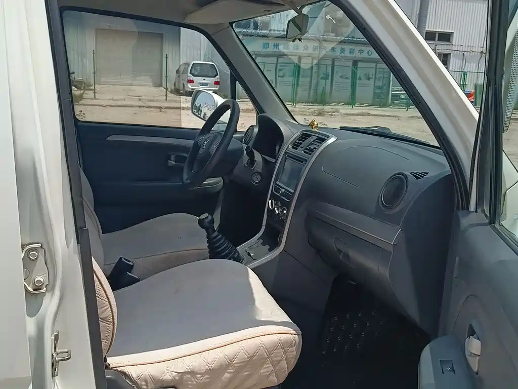 Suzuki Wagon R X5 2014 — фото 10