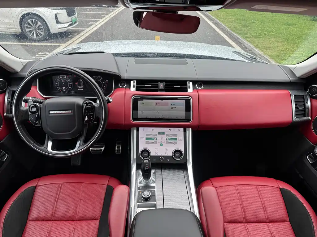 Land Rover Sport 2020 — фото 8