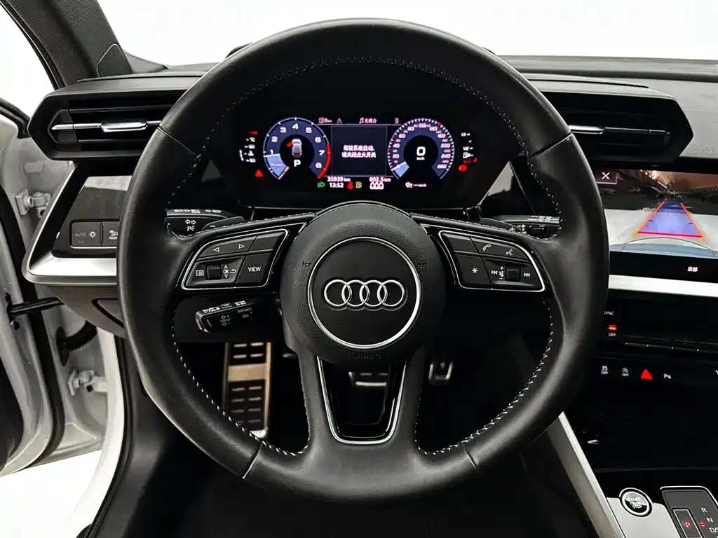 Audi A3 2022 — фото 19