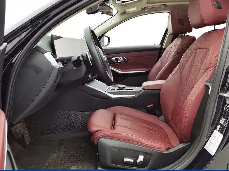 BMW 3 Series 2023
