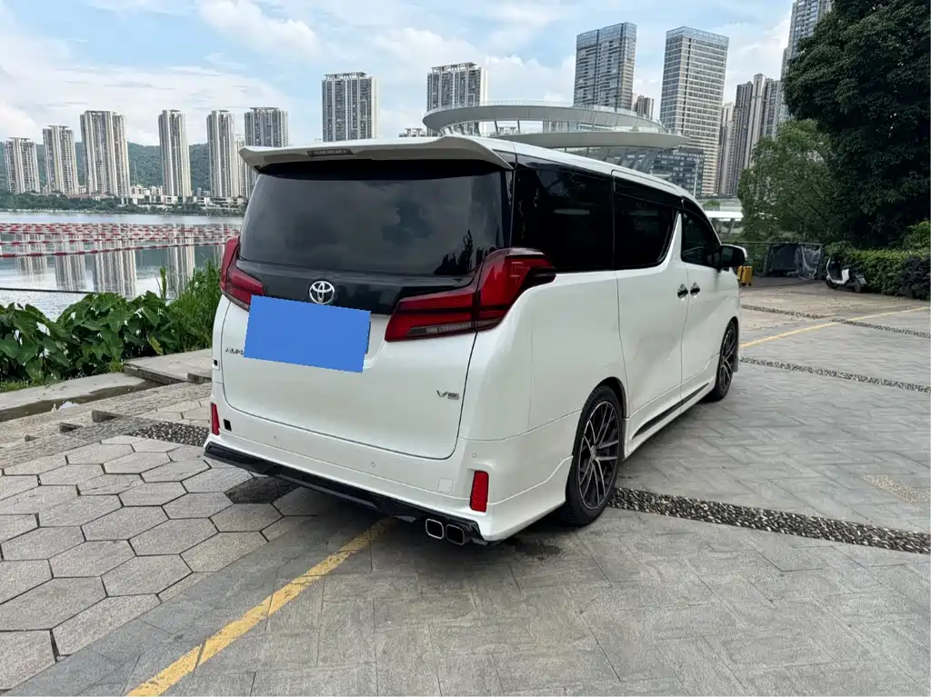 Toyota Alphard 2019 — фото 5