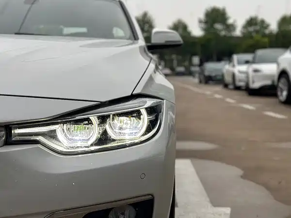 BMW 3 Series 2017