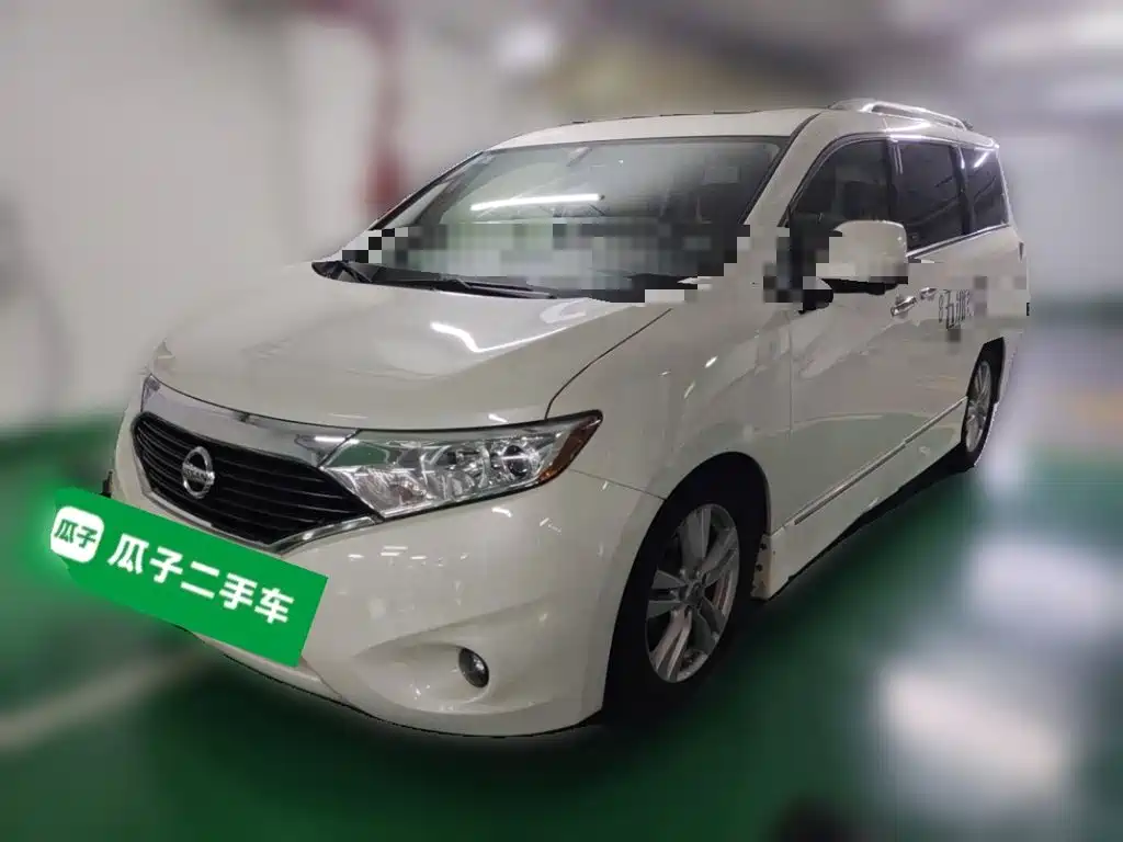 Nissan Quest 2016 — фото 2