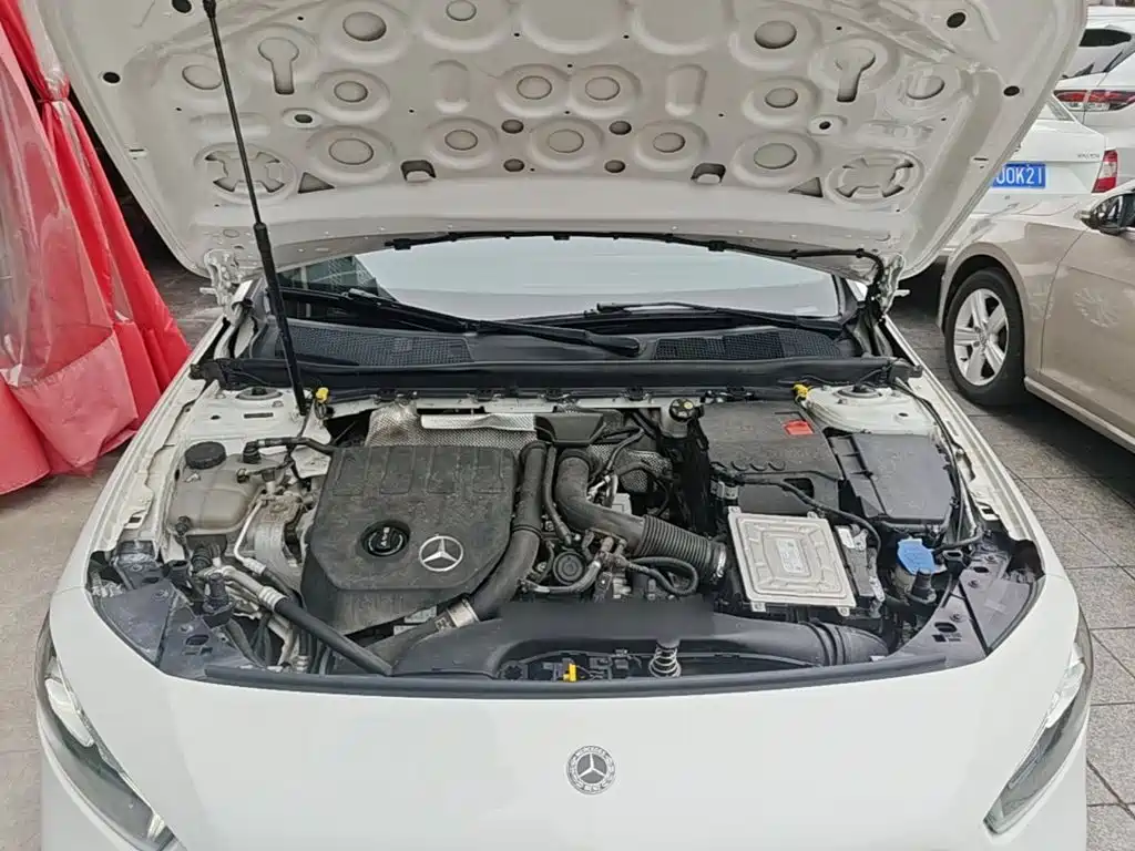 Mercedes-Benz A-Class 2019 — фото 20