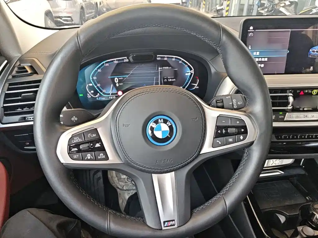 BMW iX3 2021 — фото 11