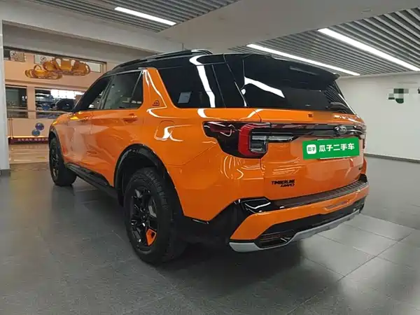 Ford Explorer 2024