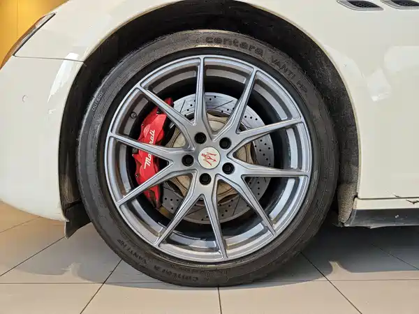 Maserati Ghibli 2018