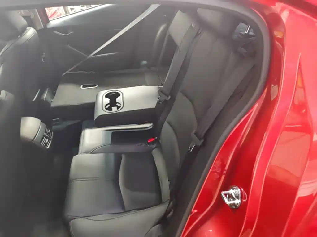 Mazda 3 Angkesela 2018 — фото 17