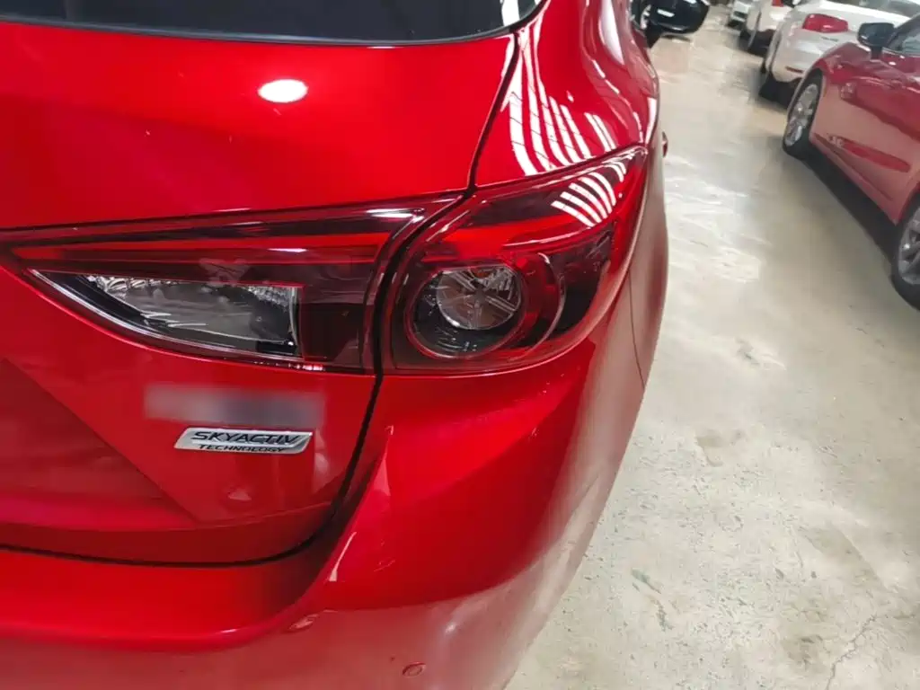 Mazda 3 Angkesela 2018 — фото 8