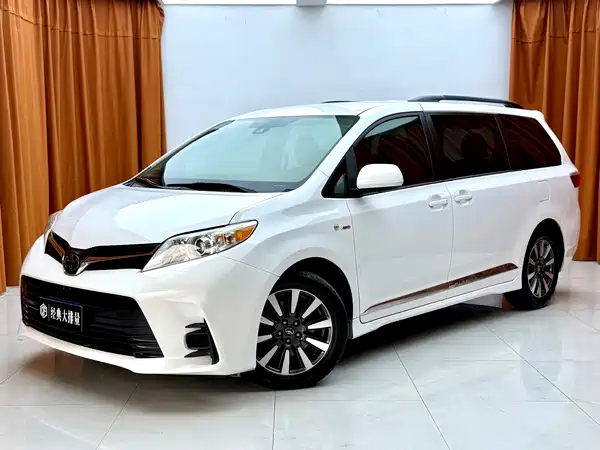 Toyota Sienna 2018
