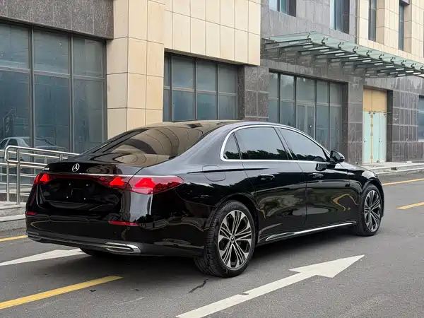 Mercedes-Benz E-Class 2026