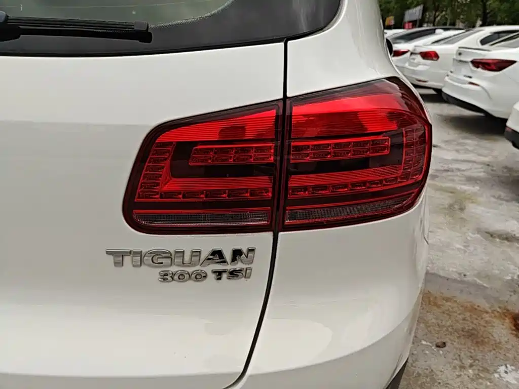 Volkswagen Tiguan 2016 — фото 8