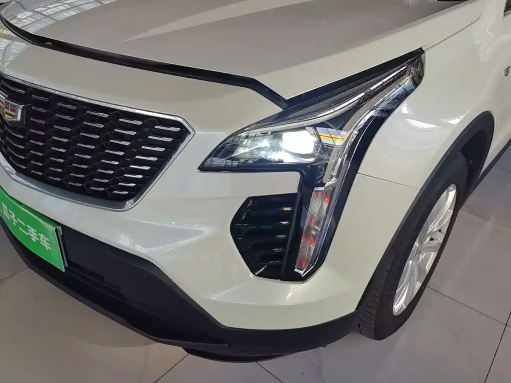 Cadillac XT4 2020 — фото 24
