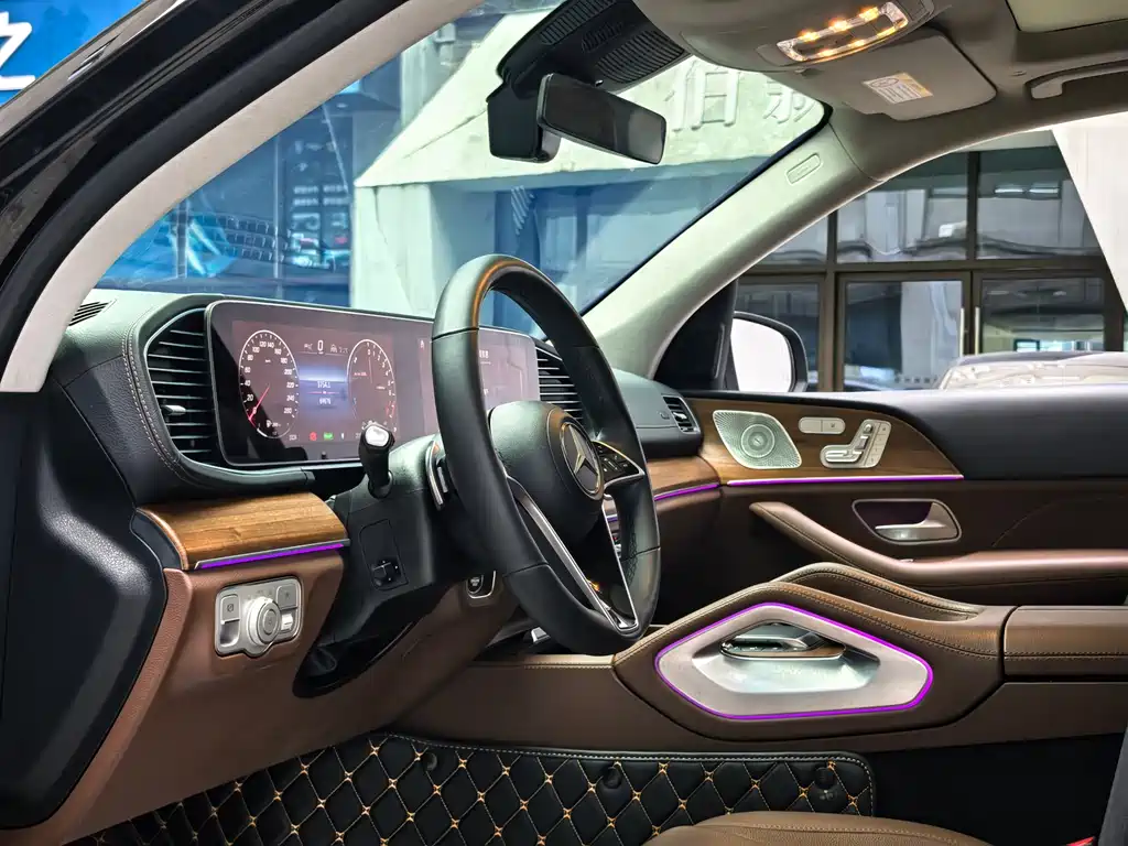 Mercedes-Benz GLE New Energy 2023 — фото 7