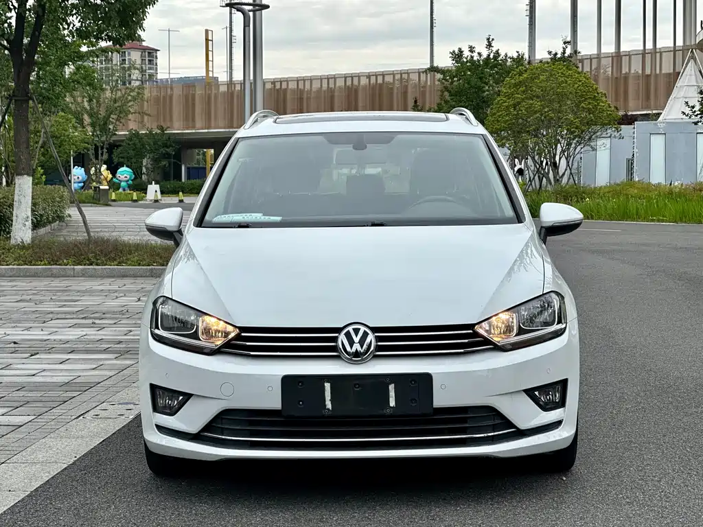 Volkswagen Golf Sportsvan 2016 — фото 2