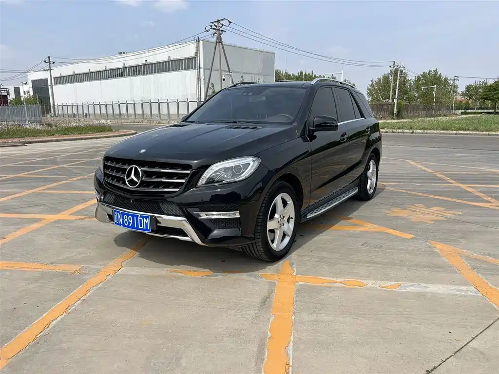 Mercedes-Benz M-Class 2016 — фото 1