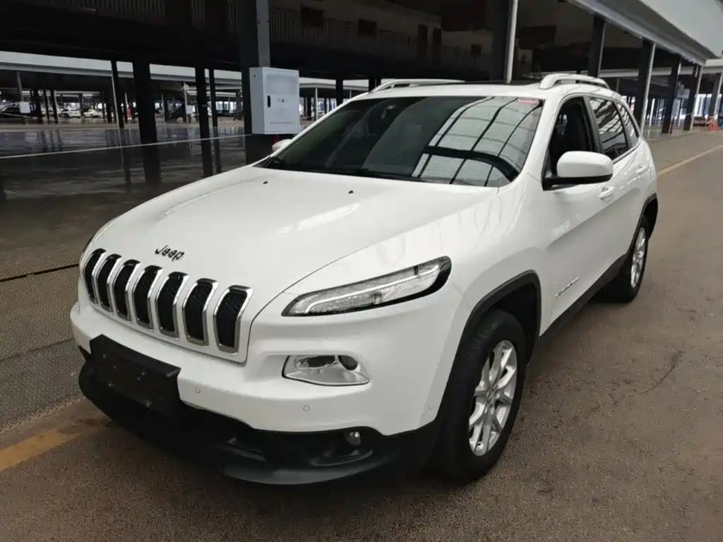 Jeep Cherokee 2017 — фото 1