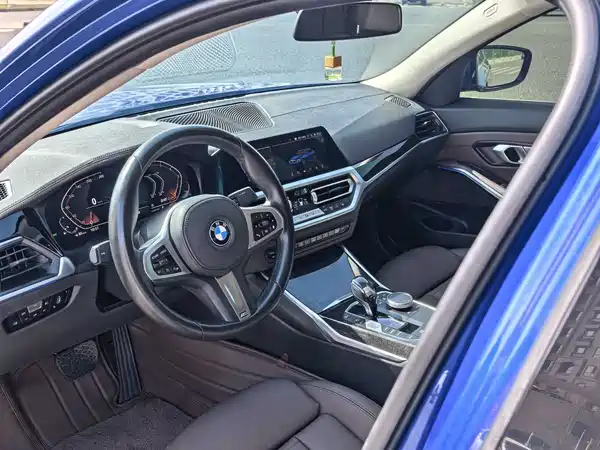 BMW 3 Series 2021