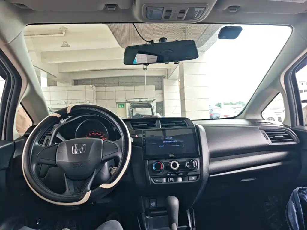 Honda Fit 2019 — фото 10