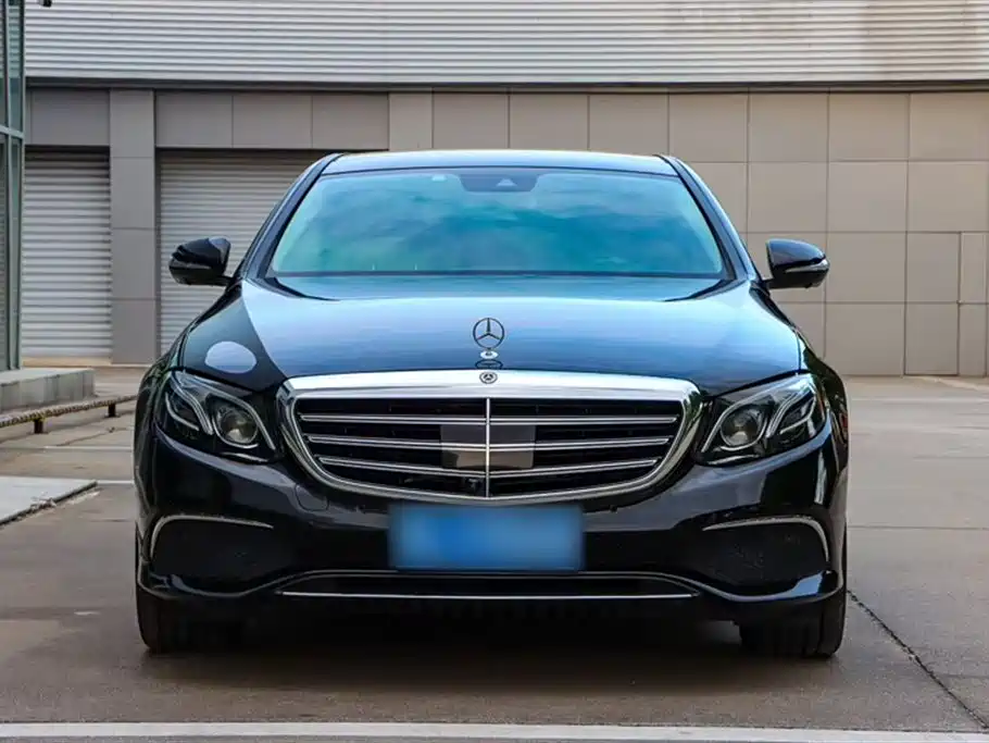 Mercedes-Benz E-Class 2017 — фото 3