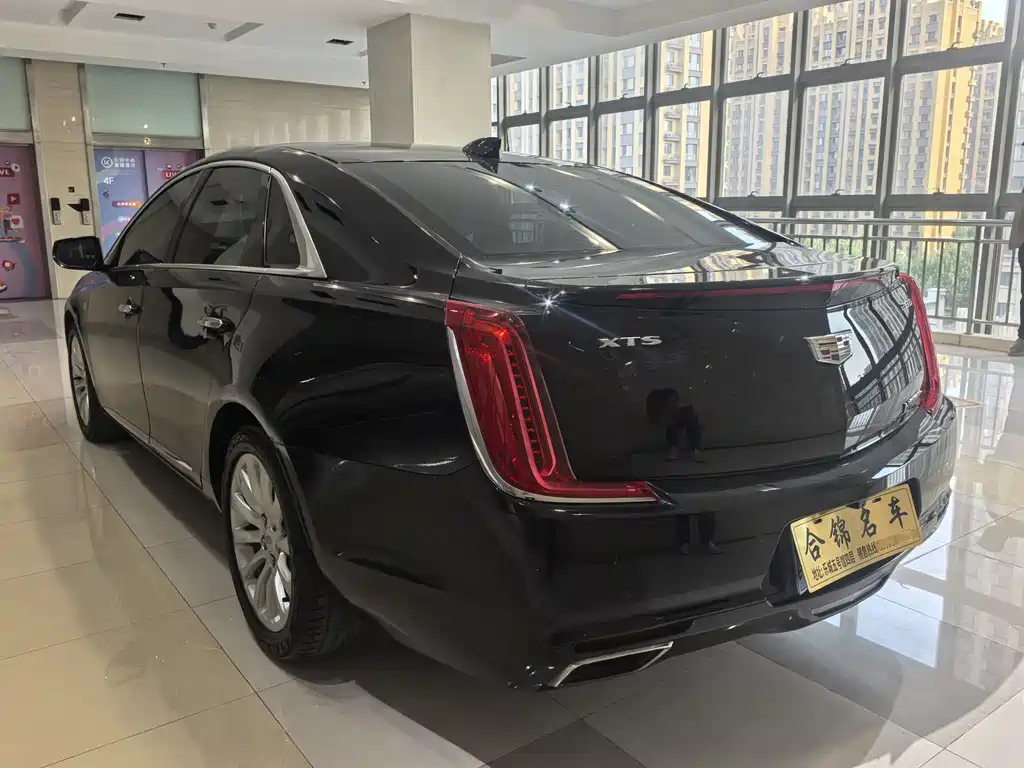 Cadillac XTS 2018 — фото 5