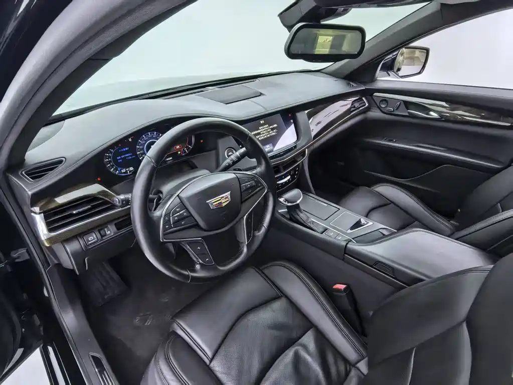 Cadillac CT6 2018 — фото 18
