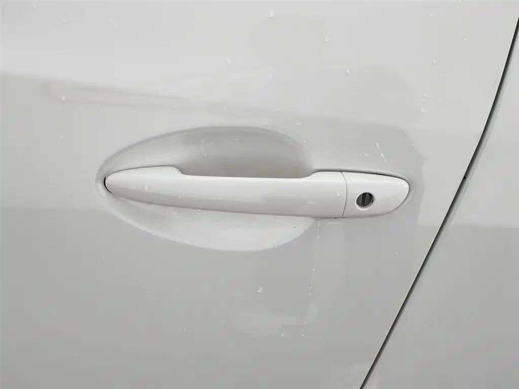 Mazda 3 Axela 2017 — фото 18
