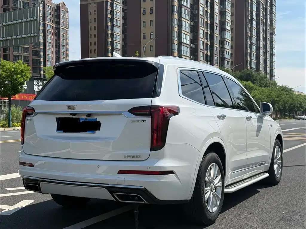 Cadillac XT6 2020 — фото 20