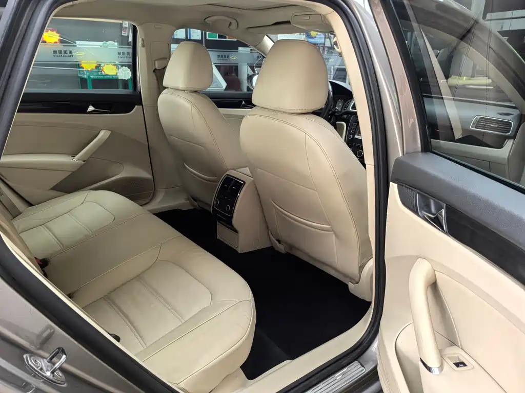 Volkswagen Passat 2015