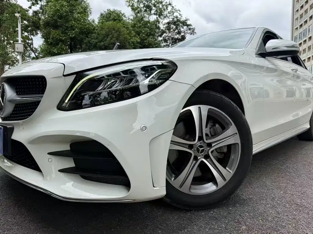 Mercedes-Benz C-Class 2019 — фото 11