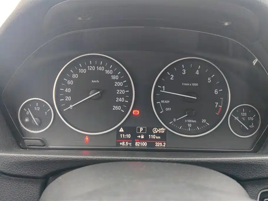 BMW 3 Series 2016 — фото 14