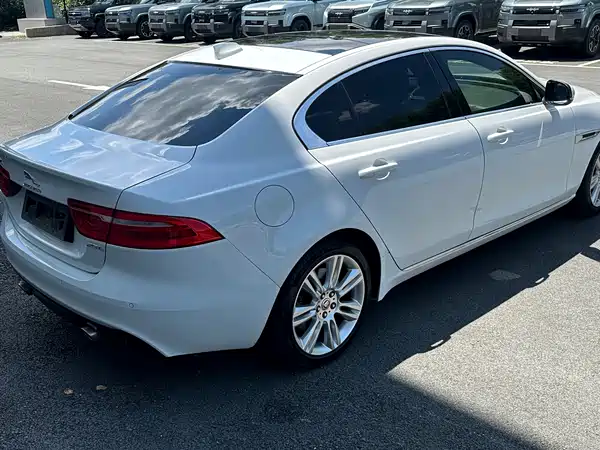 Jaguar XEL 2019