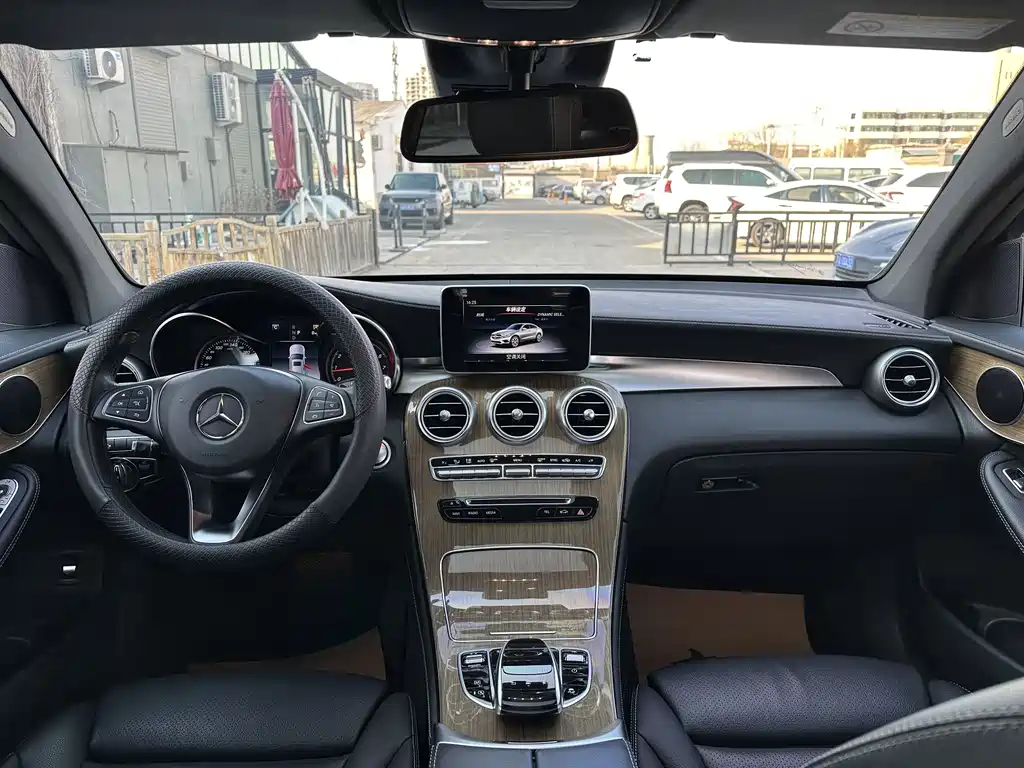 Mercedes-Benz GLC Coupe 2018 — фото 21