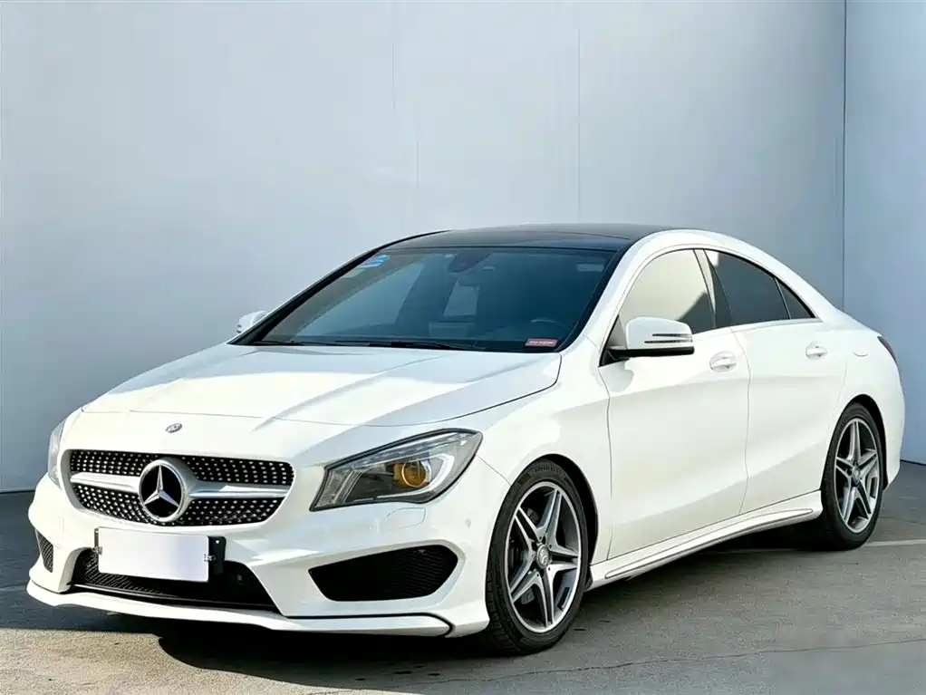 Mercedes-Benz CLA 2015