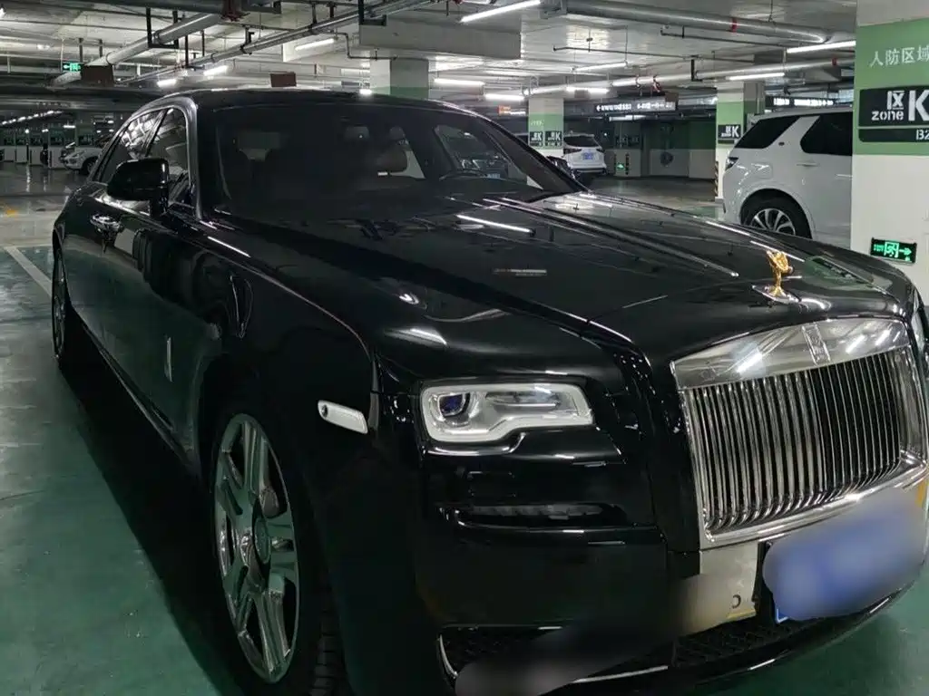 Rolls-Royce Ghost 2016 — фото 2