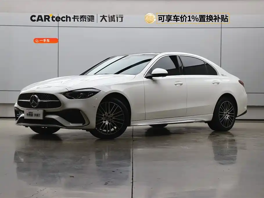 Mercedes-Benz C-Class 2025 — фото 1