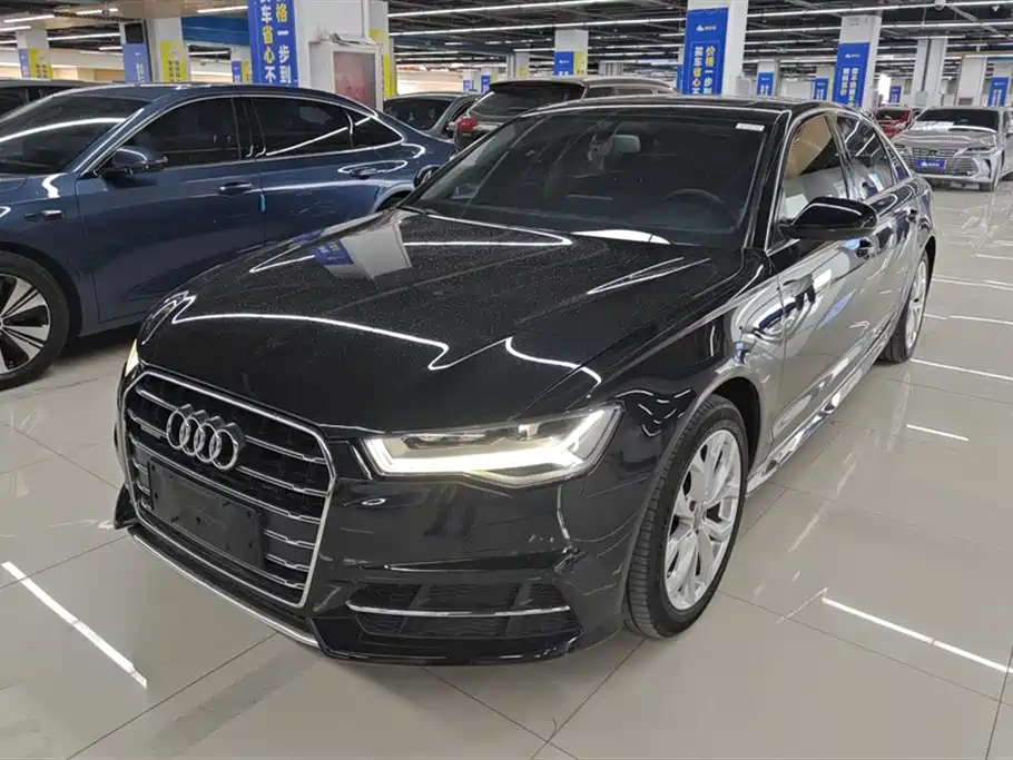 Audi A6L 2018 — фото 1