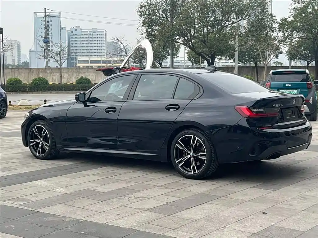 BMW 3 Series 2022