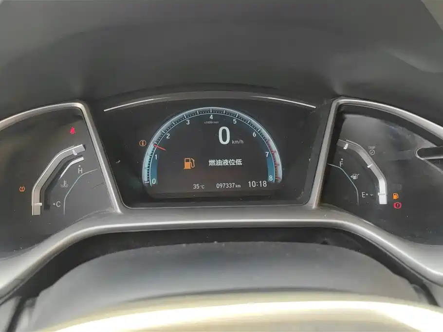 Honda Civic 2017 — фото 14