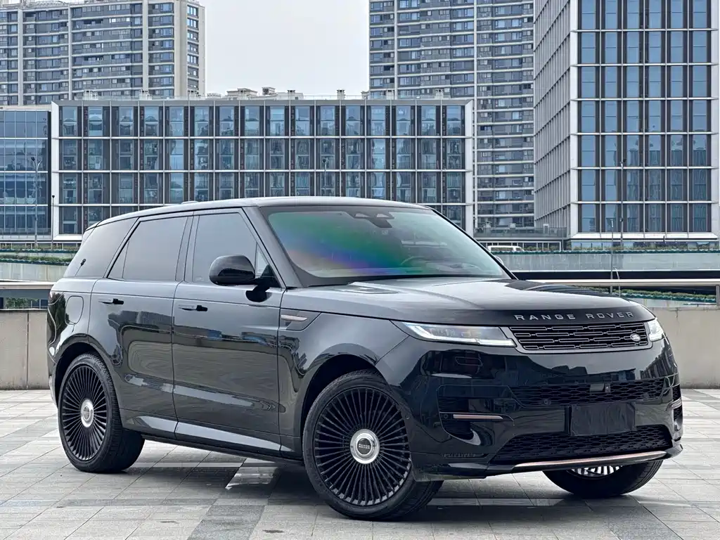 Land Rover Sport 2024 — фото 3