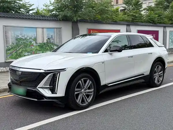 Cadillac Lyriq 2022