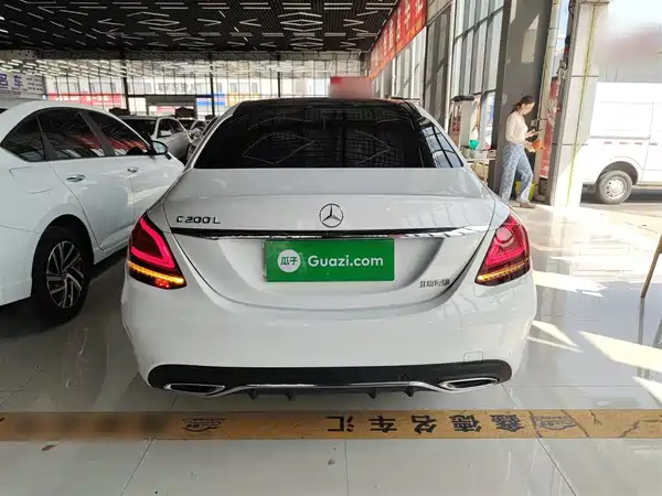 Mercedes-Benz C-Class 2021