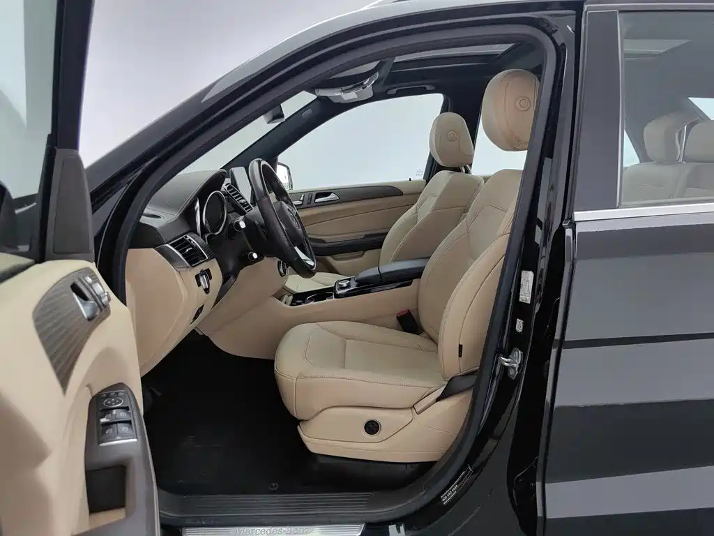 Mercedes-Benz GLE 2018 — фото 10