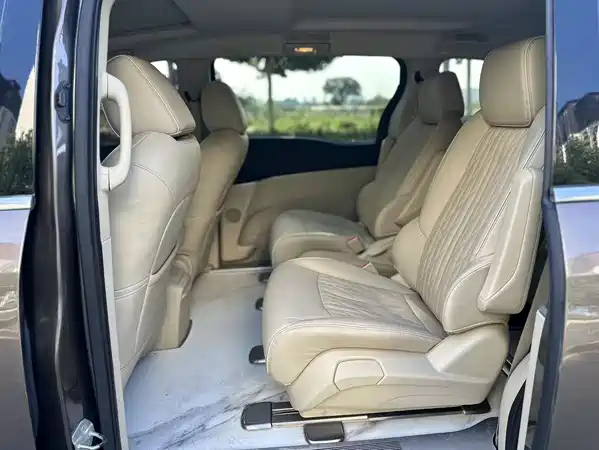 Buick GL8 2024