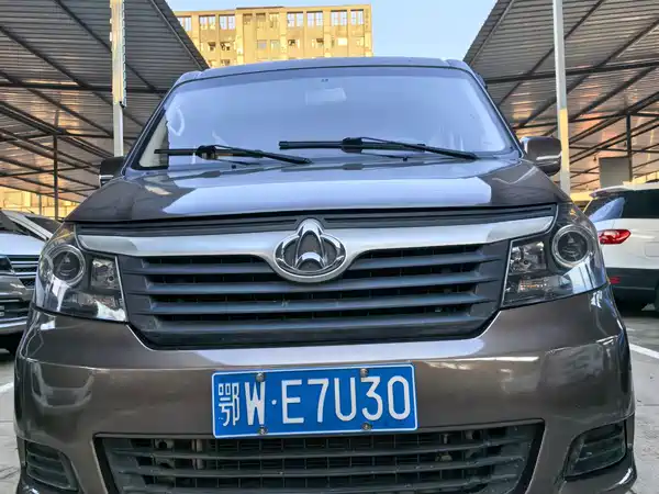 Changan Ruixing M90 2018
