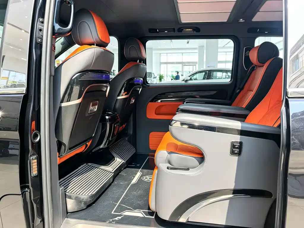 Mercedes-Benz Vito 2021 — фото 13