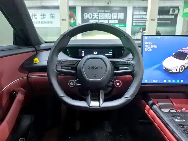 Xiaomi SU7 2025
