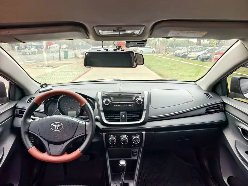 Toyota Vios FS 2017 — фото 6