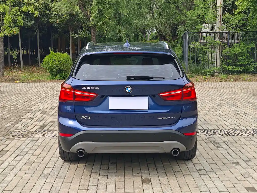 BMW X1 2019 — фото 9